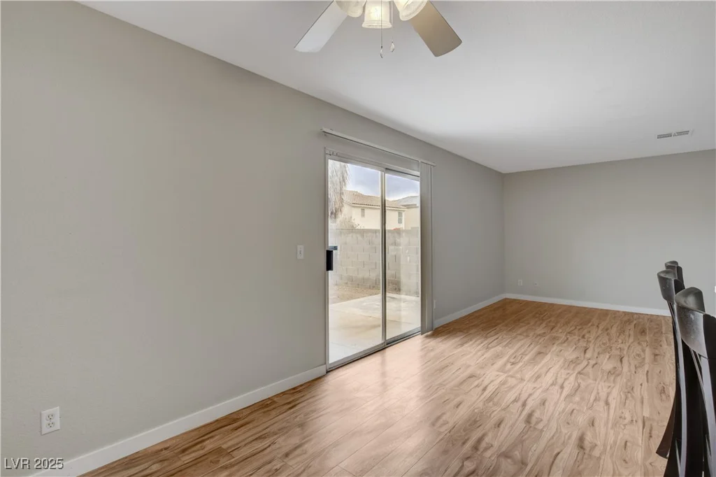 6536 Elk Creek, Las Vegas, NV 89156