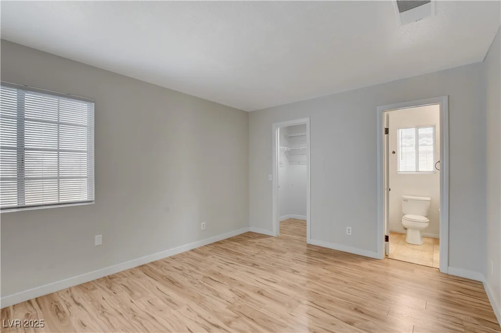 6536 Elk Creek, Las Vegas, NV 89156