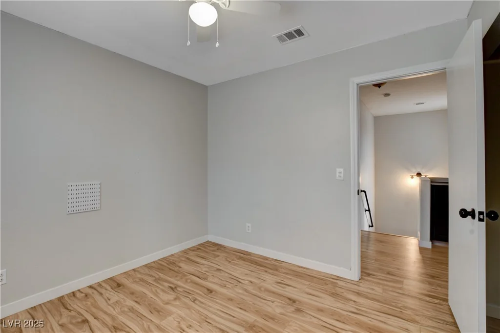 6536 Elk Creek, Las Vegas, NV 89156