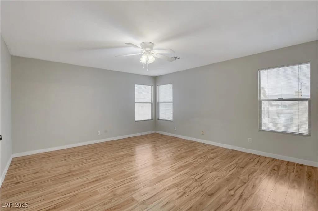 6536 Elk Creek, Las Vegas, NV 89156
