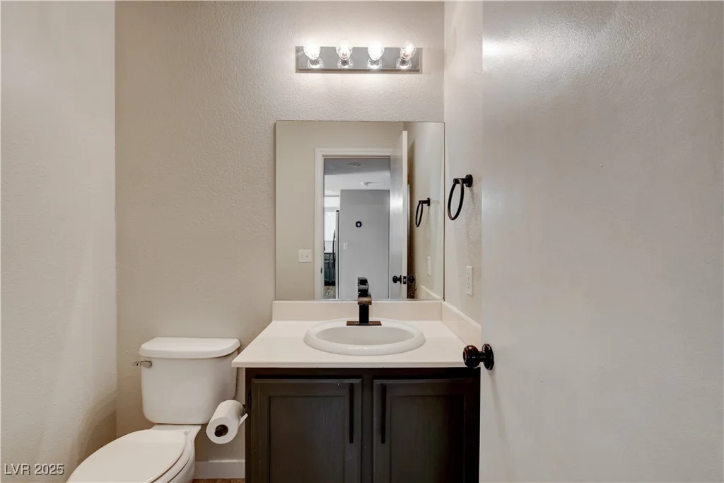 6536 Elk Creek, Las Vegas, NV 89156
