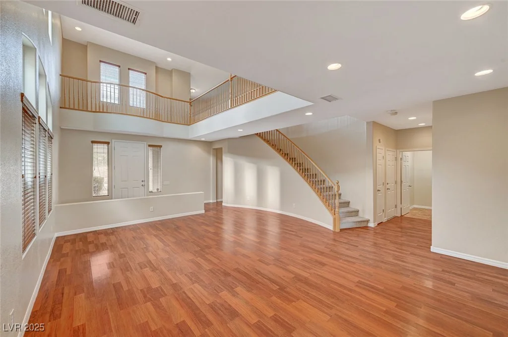 6504 Birdcall, North Las Vegas, NV 89084