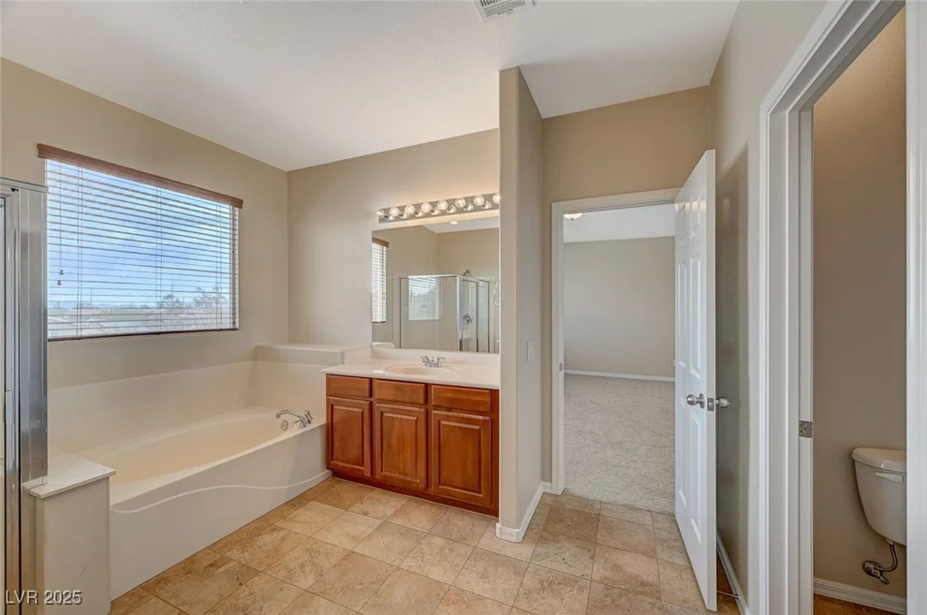 6504 Birdcall, North Las Vegas, NV 89084