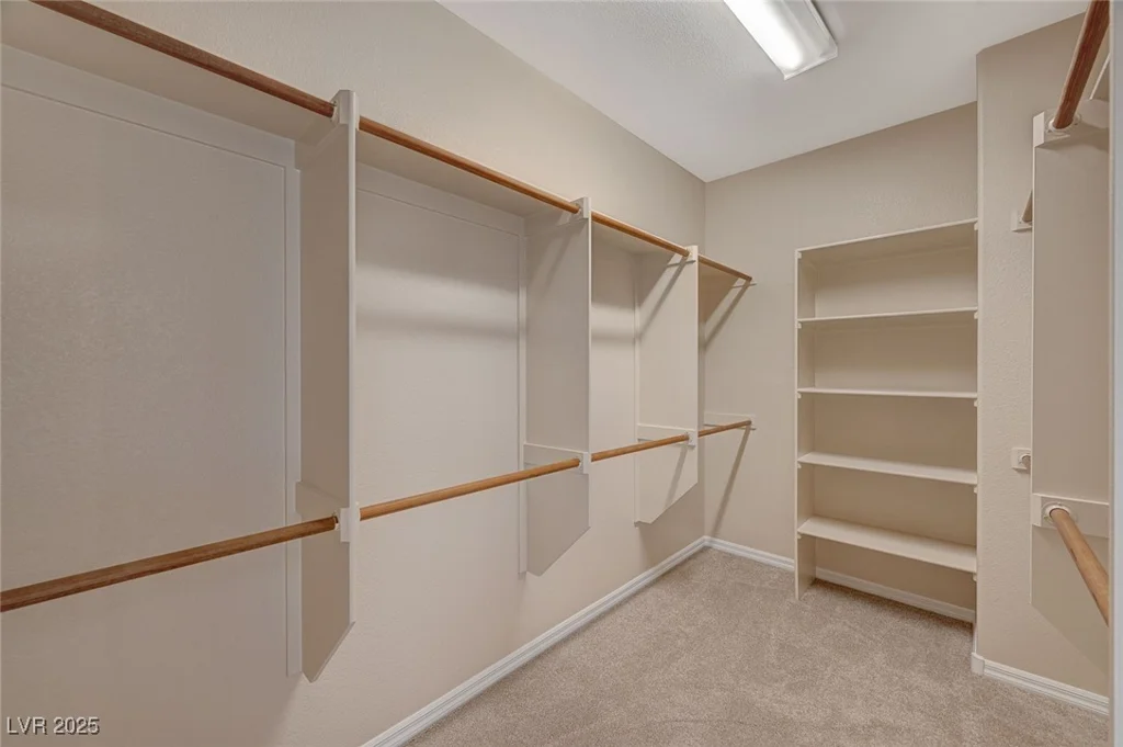 6504 Birdcall, North Las Vegas, NV 89084