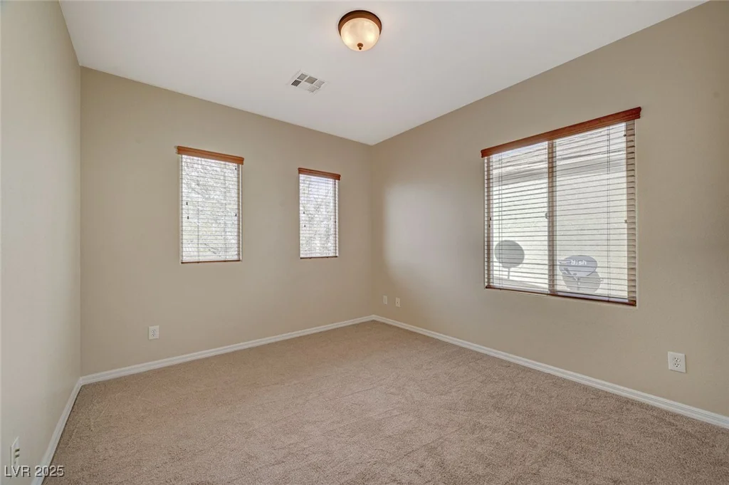 6504 Birdcall, North Las Vegas, NV 89084
