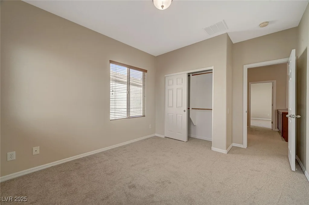 6504 Birdcall, North Las Vegas, NV 89084