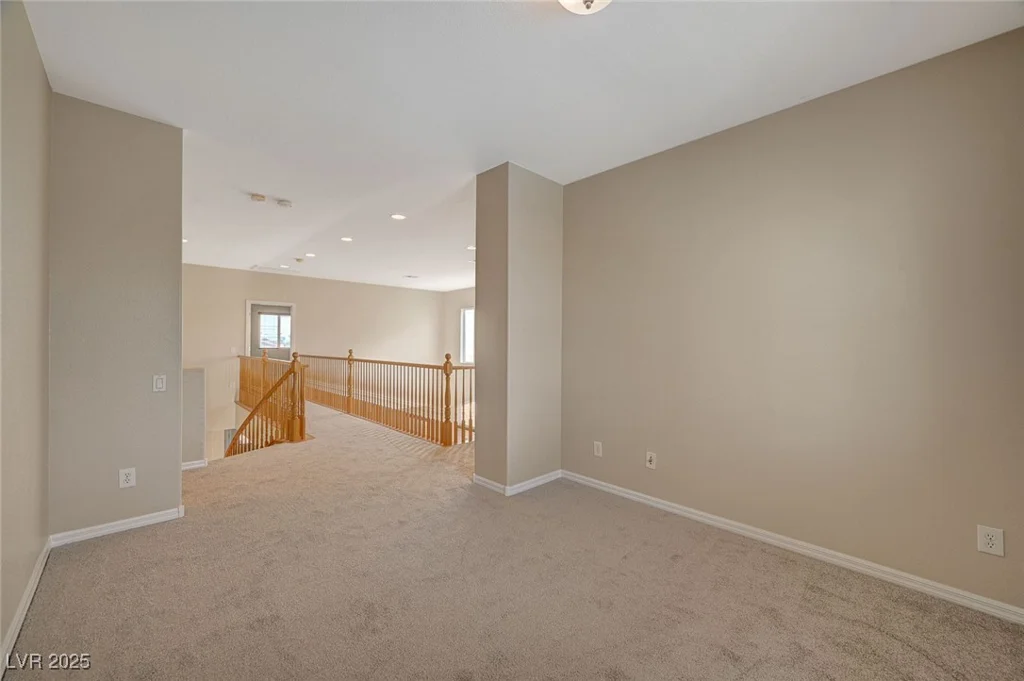 6504 Birdcall, North Las Vegas, NV 89084