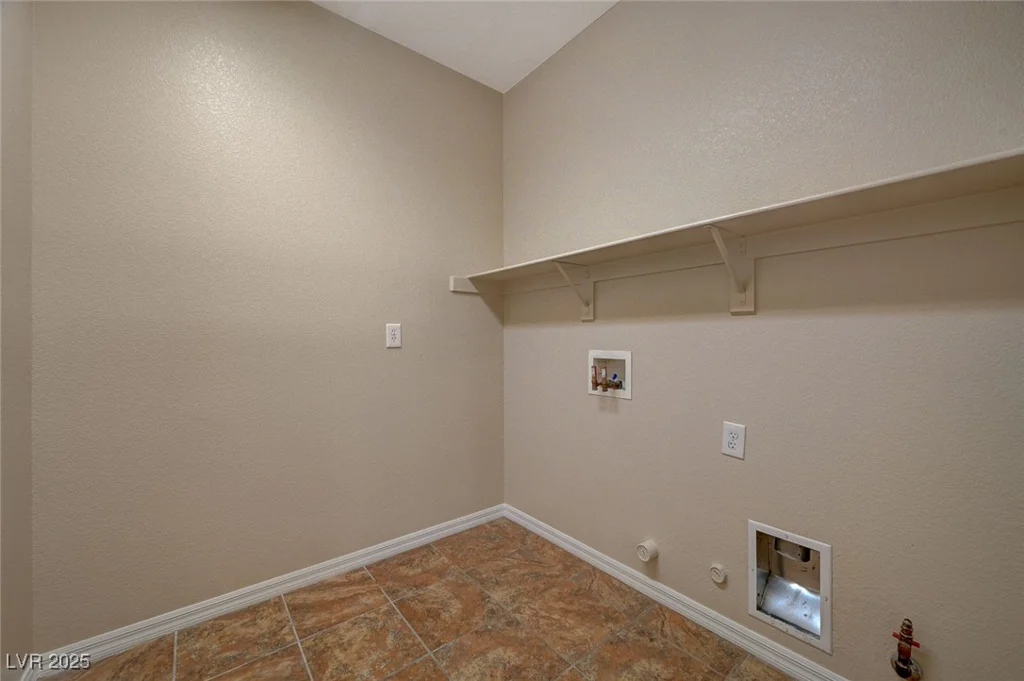 6504 Birdcall, North Las Vegas, NV 89084