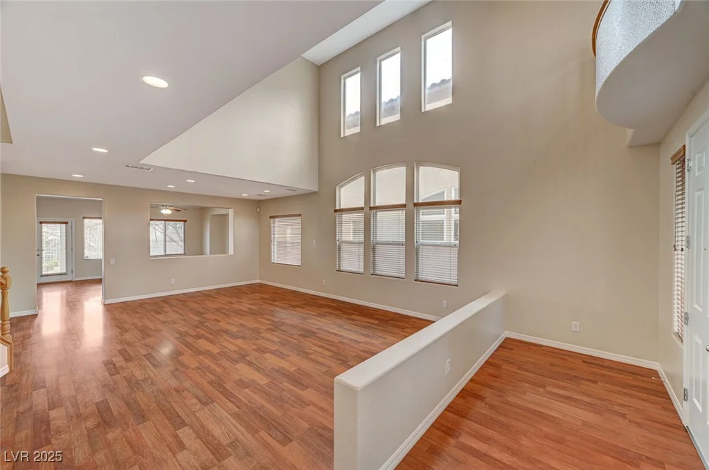 6504 Birdcall, North Las Vegas, NV 89084