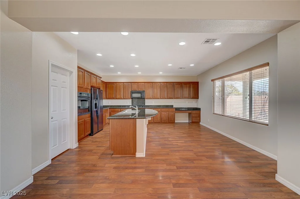 6504 Birdcall, North Las Vegas, NV 89084