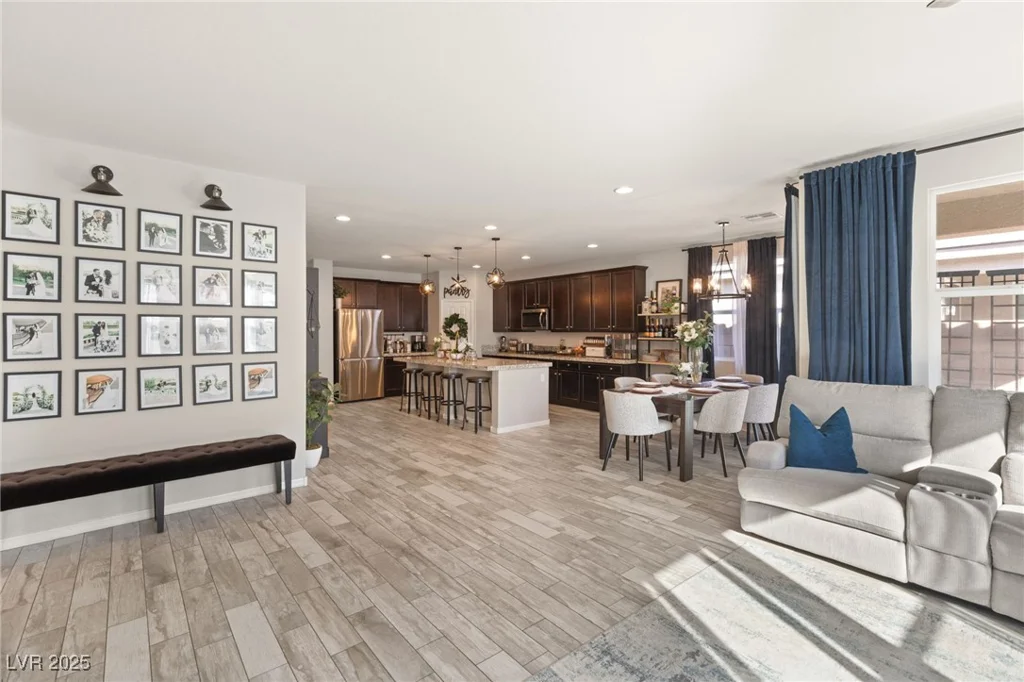 8113 Brown Clay, Las Vegas, NV 89113