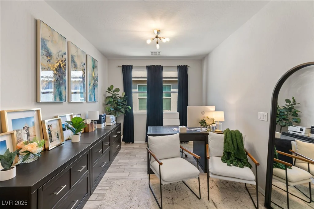 8113 Brown Clay, Las Vegas, NV 89113