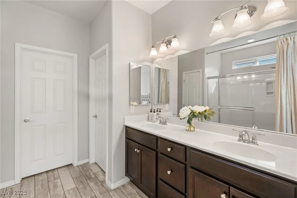 8113 Brown Clay, Las Vegas, NV 89113