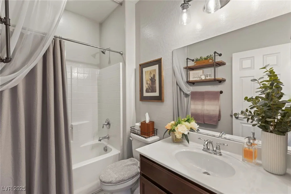 8113 Brown Clay, Las Vegas, NV 89113