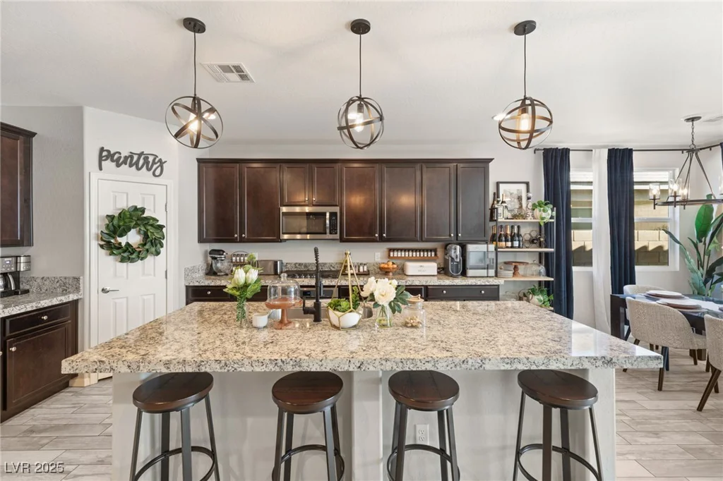 8113 Brown Clay, Las Vegas, NV 89113