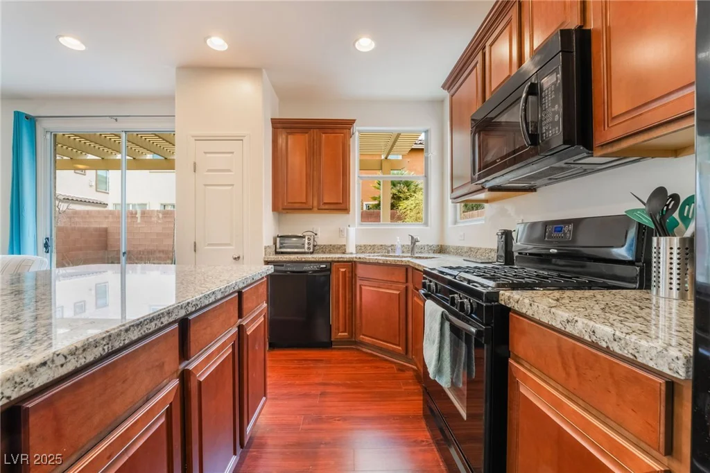 7481 Benlomond, Las Vegas, NV 89179