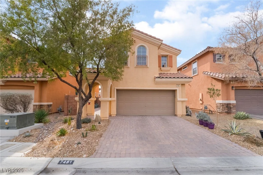 7481 Benlomond, Las Vegas, NV 89179