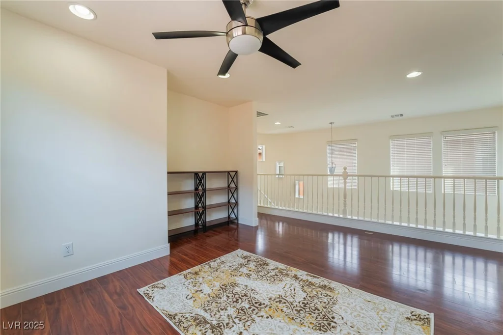7481 Benlomond, Las Vegas, NV 89179