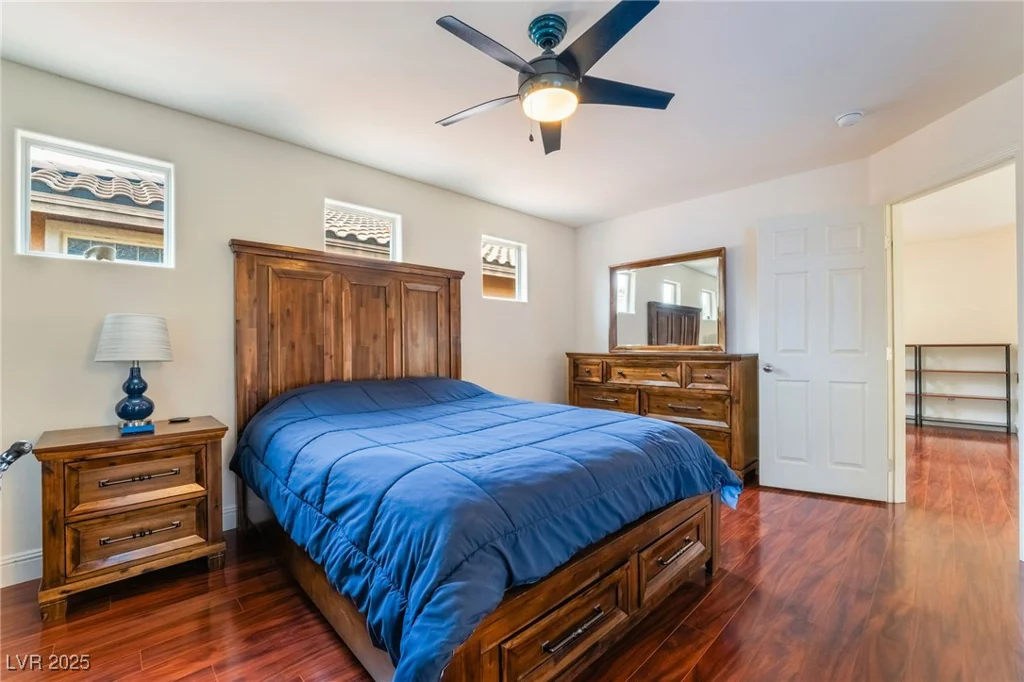 7481 Benlomond, Las Vegas, NV 89179