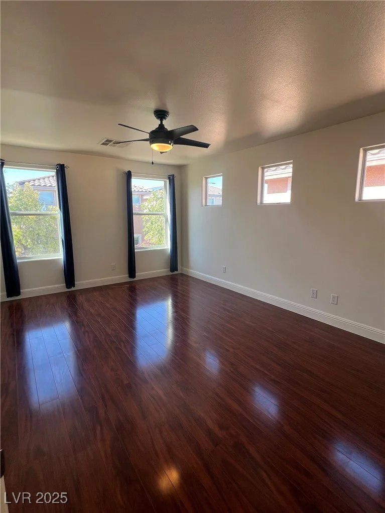 7481 Benlomond, Las Vegas, NV 89179