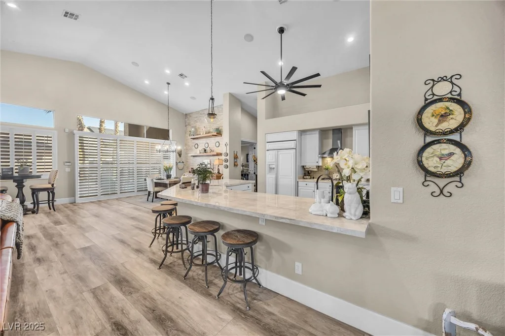 520 Summer Mesa, Las Vegas, NV 89144