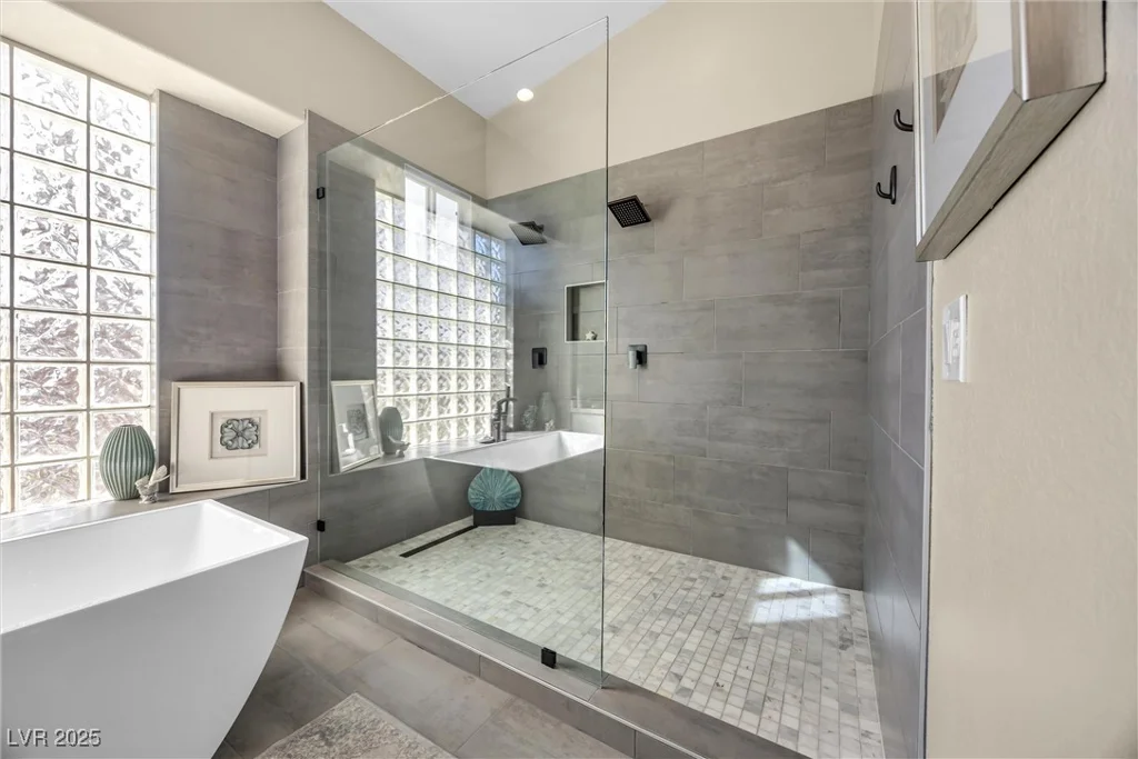 520 Summer Mesa, Las Vegas, NV 89144