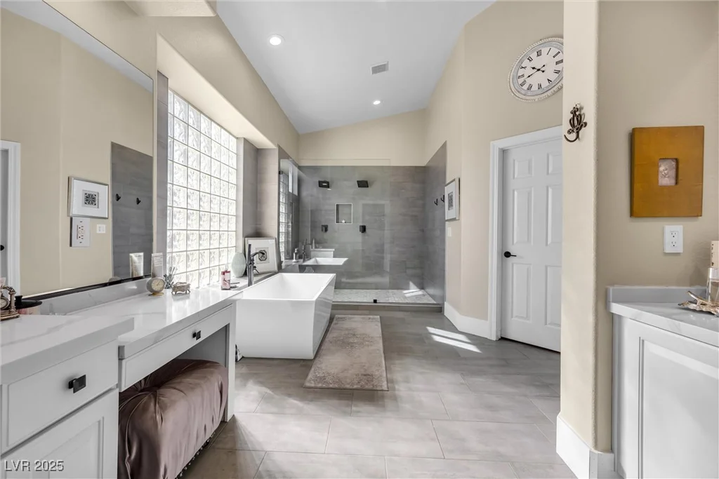 520 Summer Mesa, Las Vegas, NV 89144