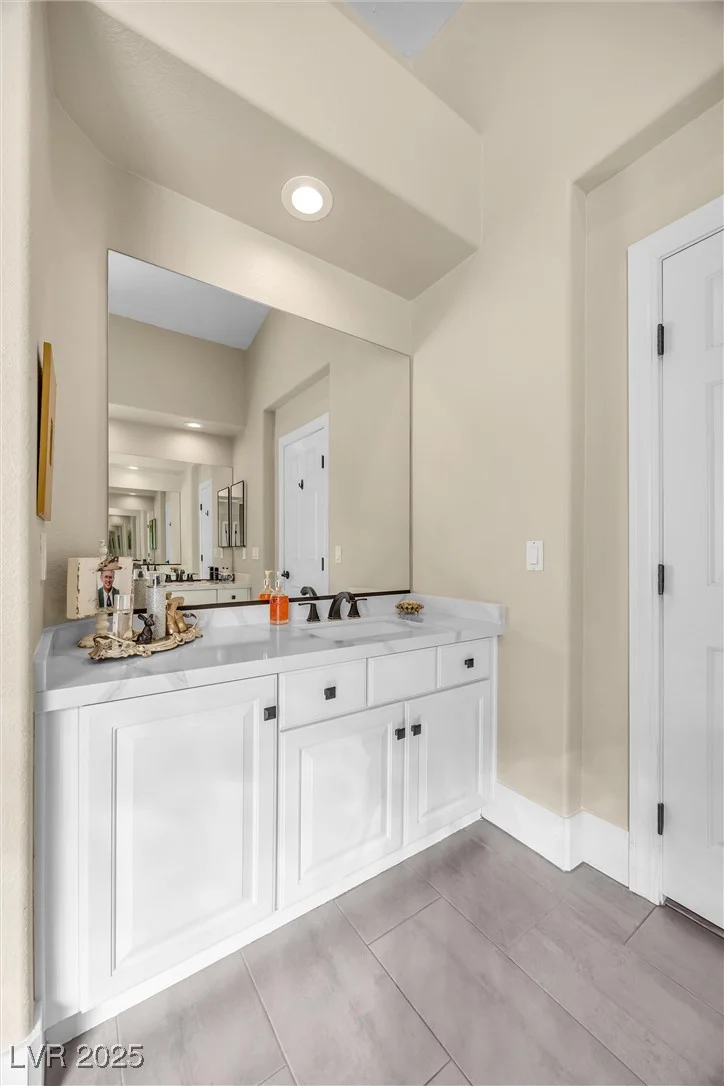 520 Summer Mesa, Las Vegas, NV 89144