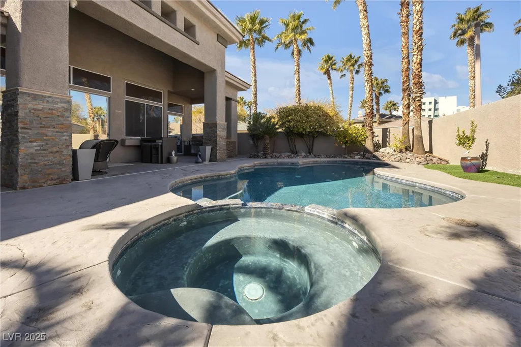 520 Summer Mesa, Las Vegas, NV 89144