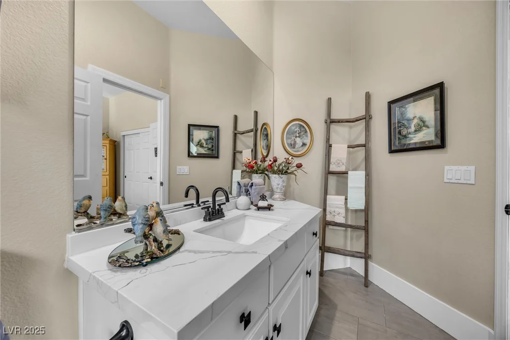 520 Summer Mesa, Las Vegas, NV 89144