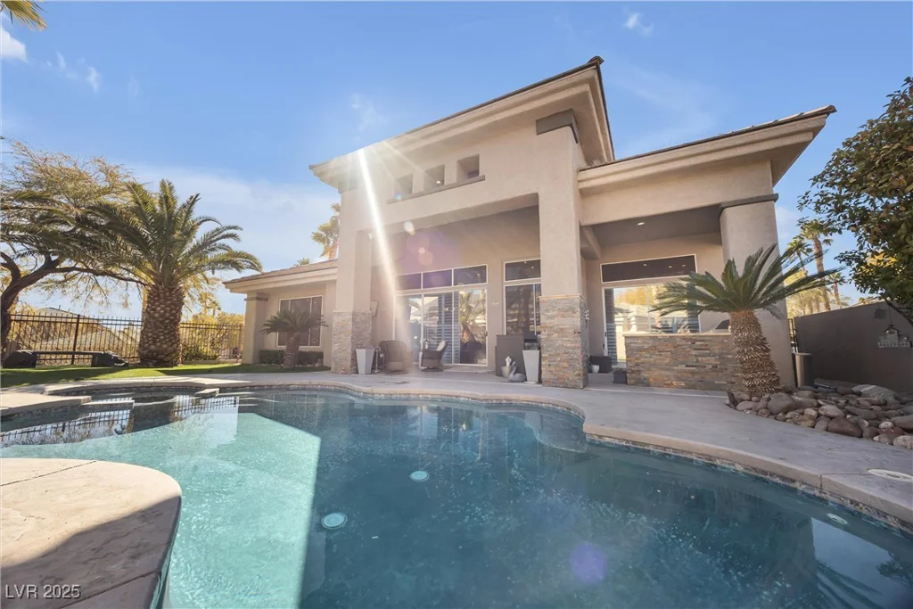 520 Summer Mesa, Las Vegas, NV 89144