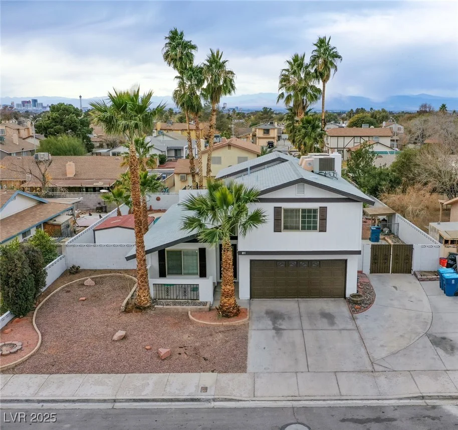 881 Stonehenge, Las Vegas, NV 89110