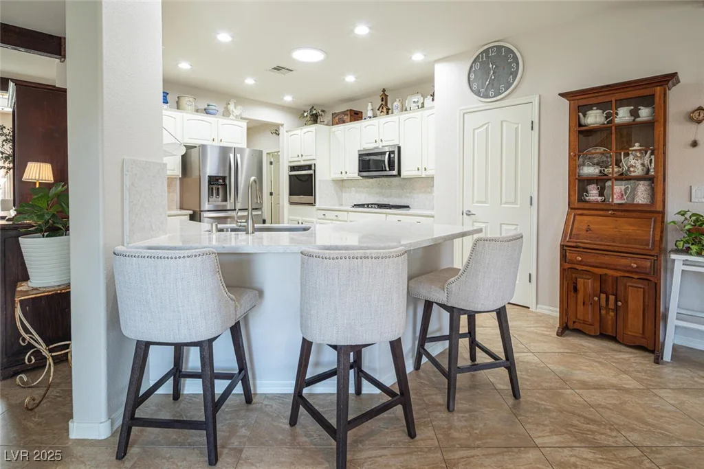 2980 Friendship Hill, Henderson, NV 89052