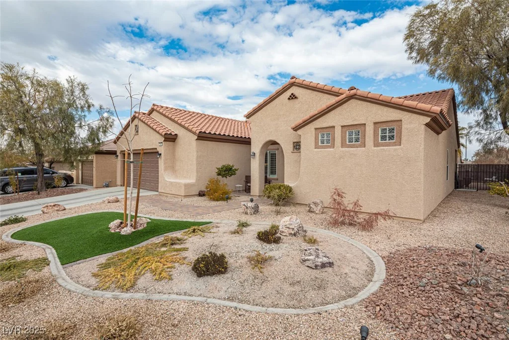 2980 Friendship Hill, Henderson, NV 89052