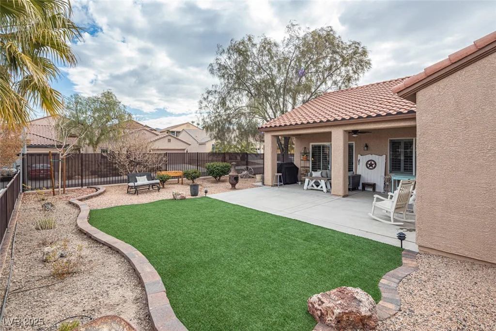 2980 Friendship Hill, Henderson, NV 89052
