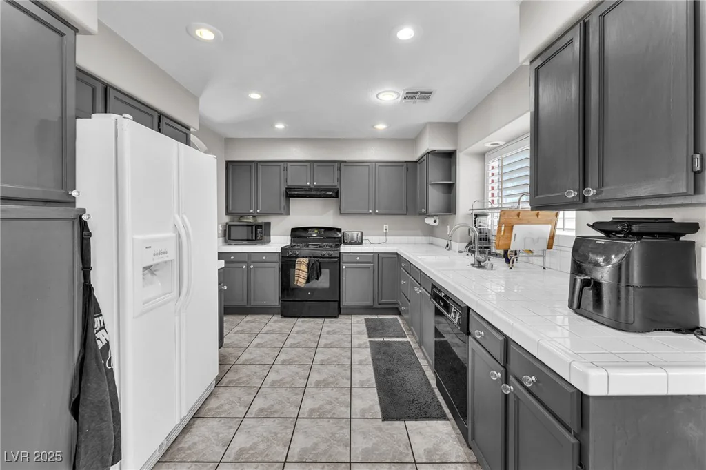 5037 Monte Del Sol, North Las Vegas, NV 89031