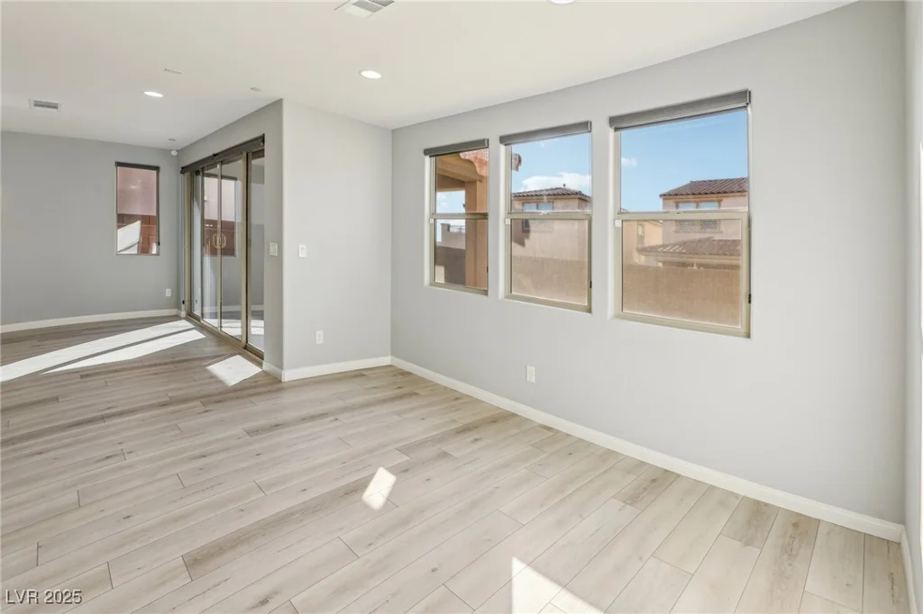 11579 Salt Creek, Las Vegas, NV 89138