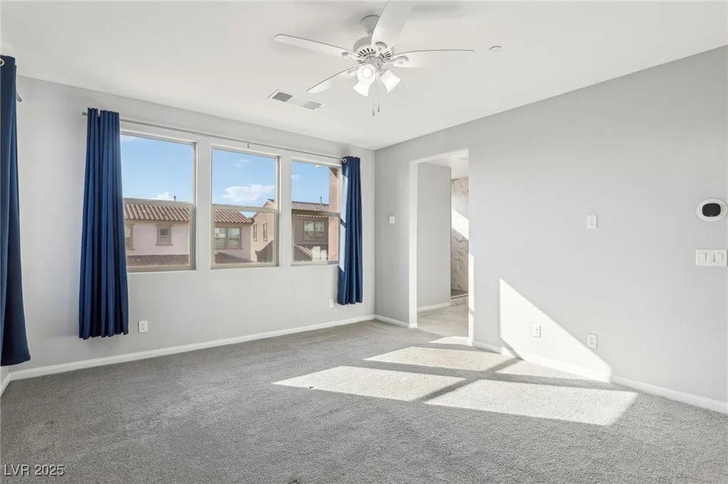 11579 Salt Creek, Las Vegas, NV 89138