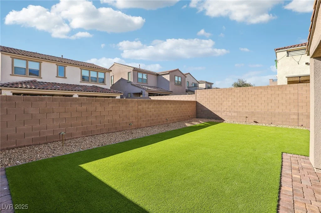 11579 Salt Creek, Las Vegas, NV 89138