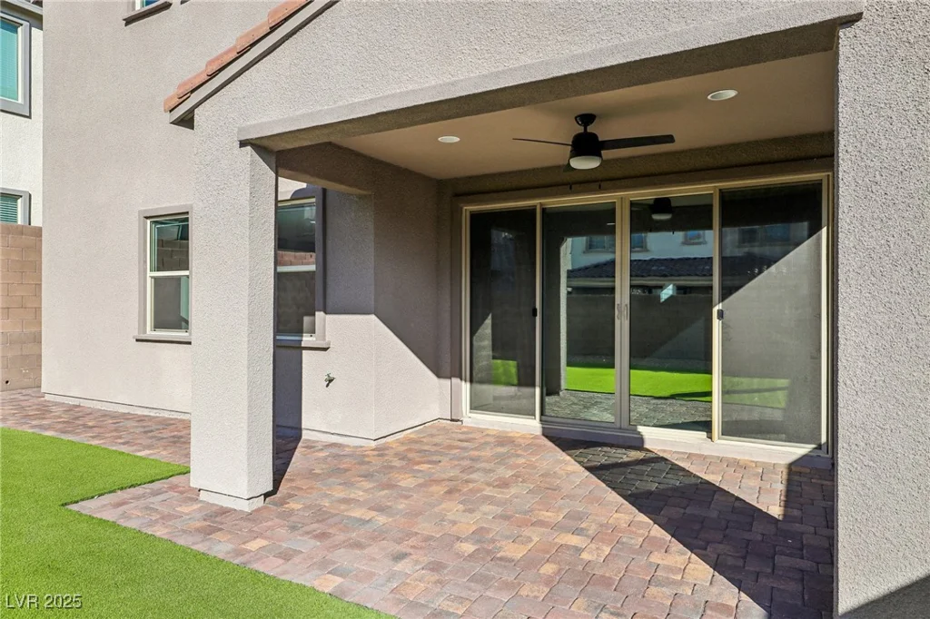 11579 Salt Creek, Las Vegas, NV 89138