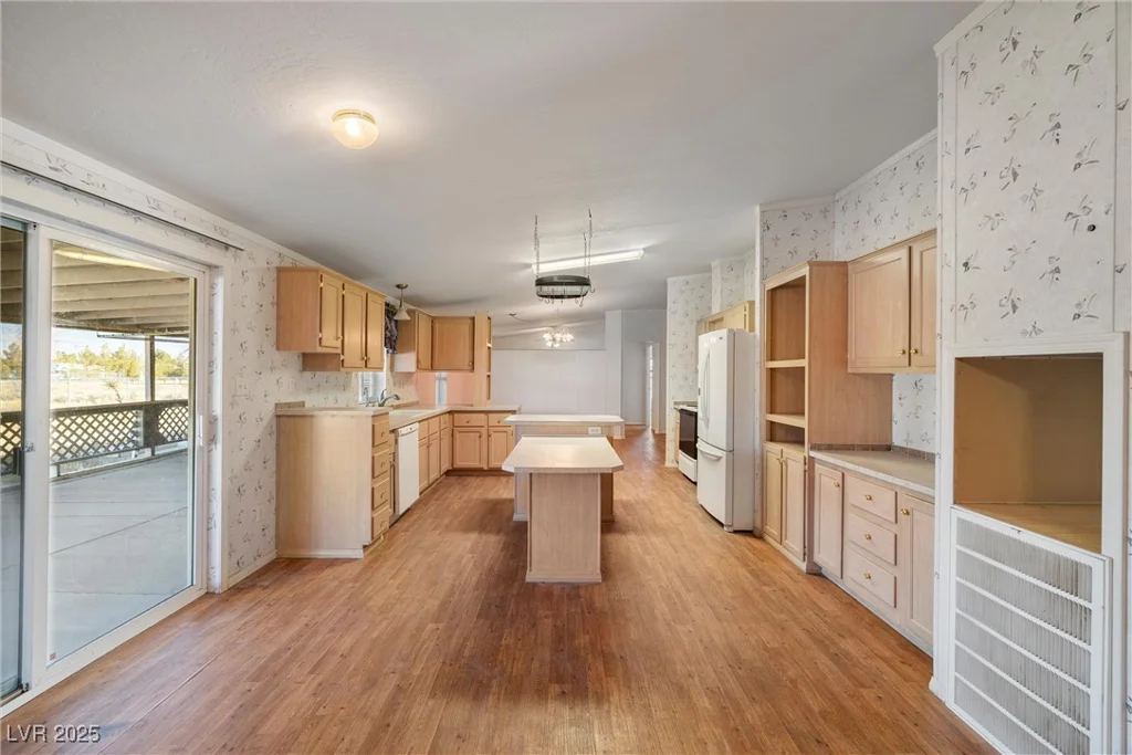 1530 Woodchips, Pahrump, NV 89060