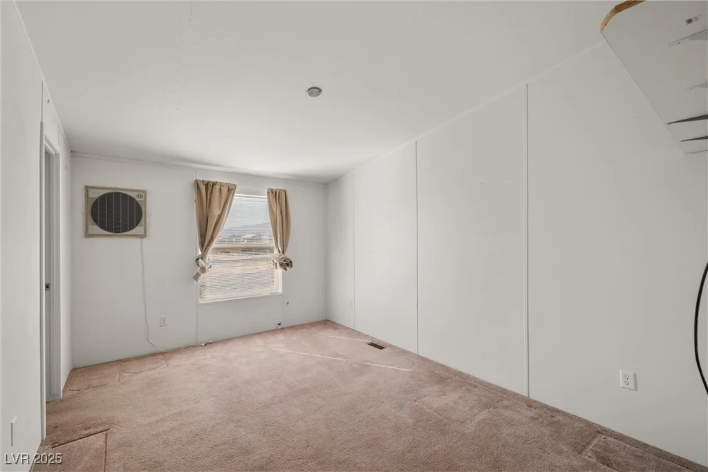 1530 Woodchips, Pahrump, NV 89060