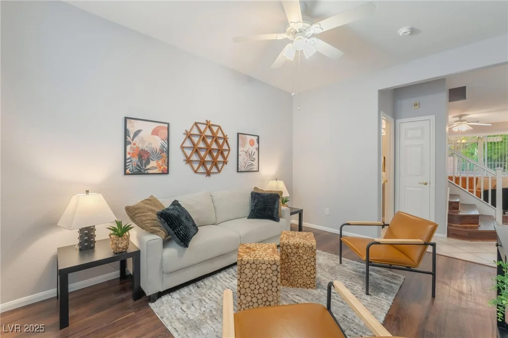 220 Emerald Vista, Las Vegas, NV 89144