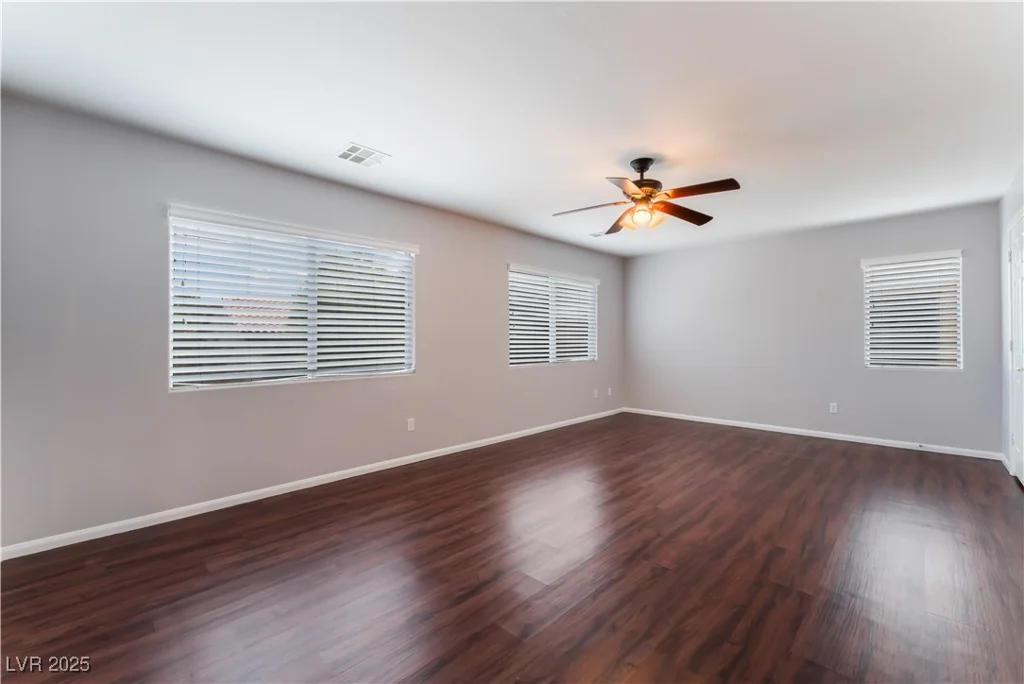 220 Emerald Vista, Las Vegas, NV 89144