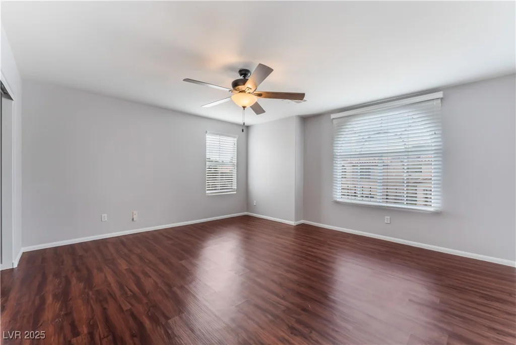220 Emerald Vista, Las Vegas, NV 89144