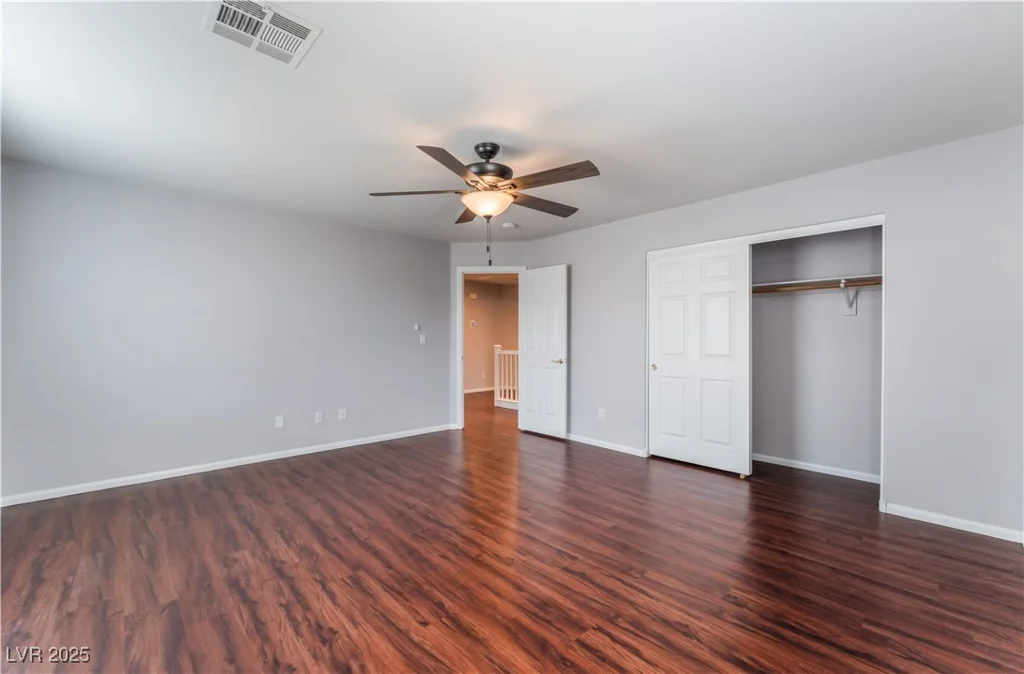 220 Emerald Vista, Las Vegas, NV 89144