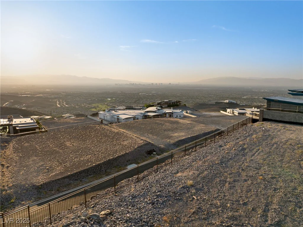 5 Stoneshead, Henderson, NV 89012