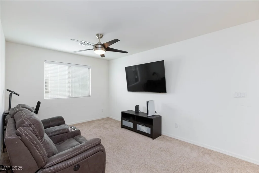 521 Abrazar, North Las Vegas, NV 89081
