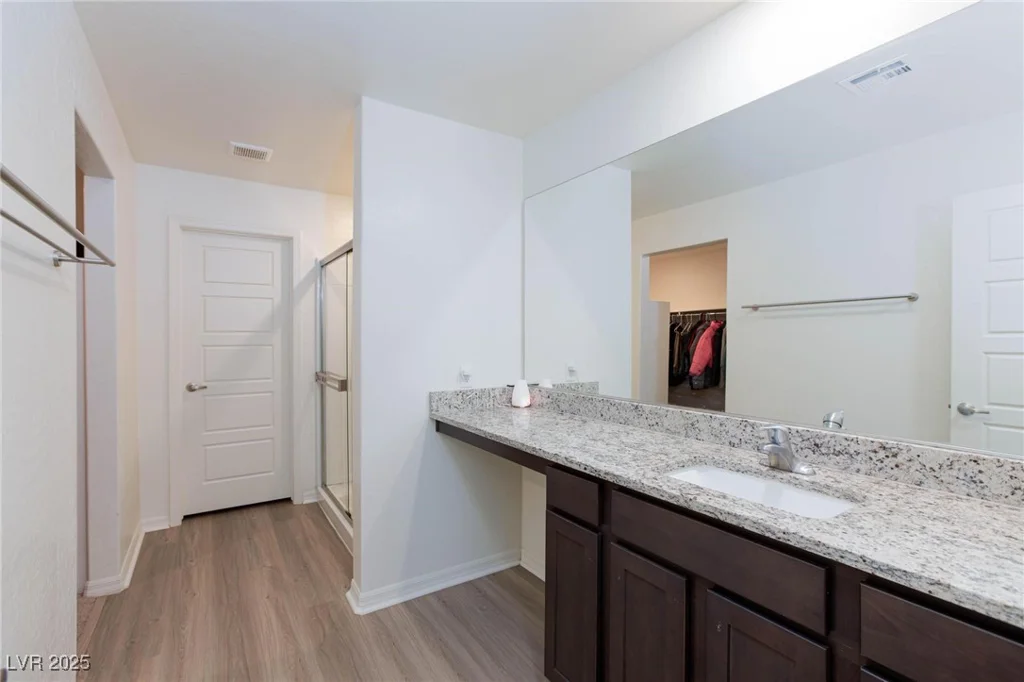 521 Abrazar, North Las Vegas, NV 89081