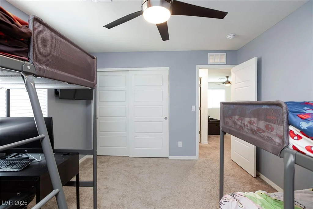 521 Abrazar, North Las Vegas, NV 89081